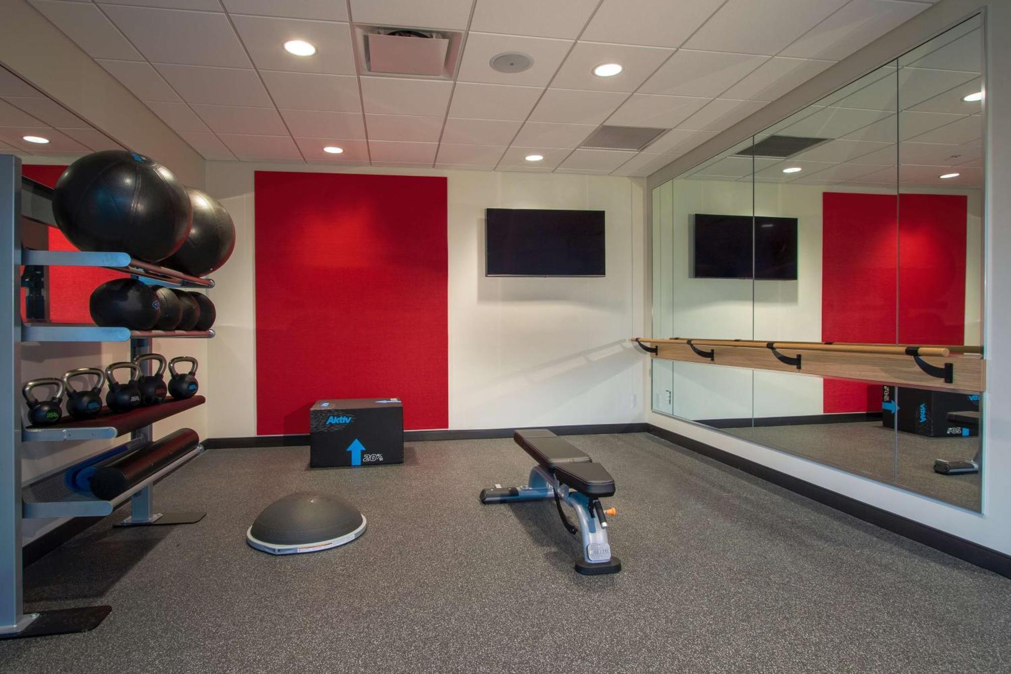 Home2 Suites By Hilton Grove City Columbus Экстерьер фото